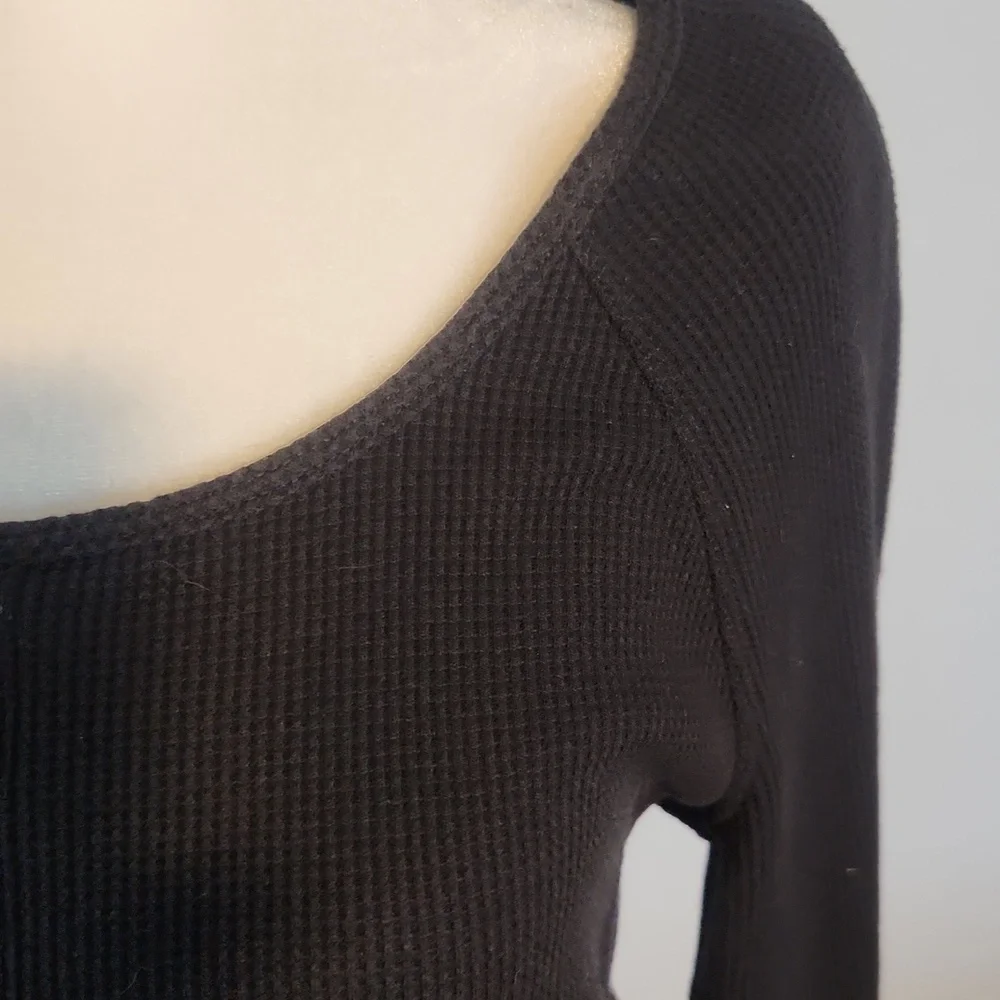 Top - Picture 3 of 8